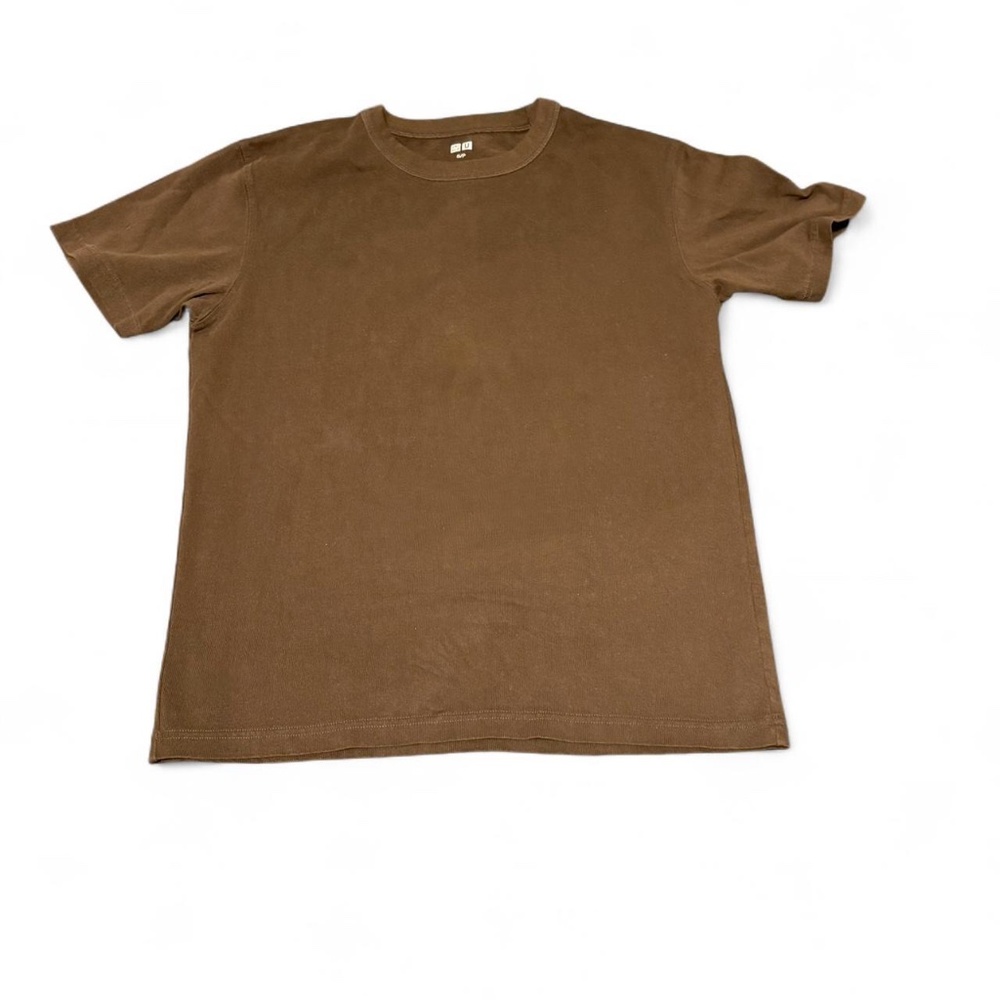 uniqlo dark brown cotton tshirt